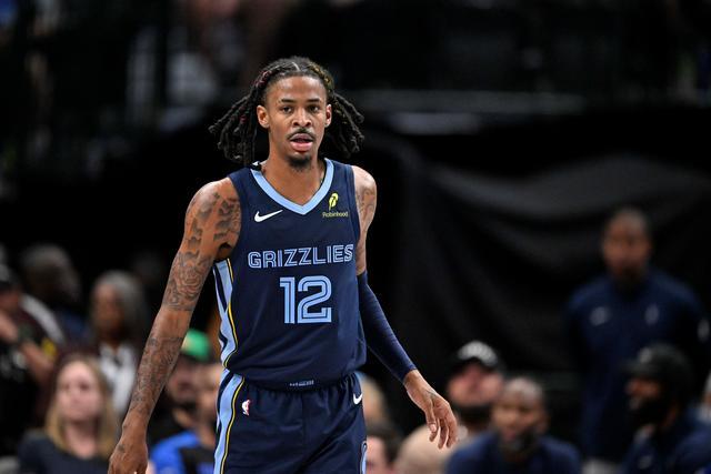 老詹关键三分克内克特27分 湖人险胜鹈鹕5连胜